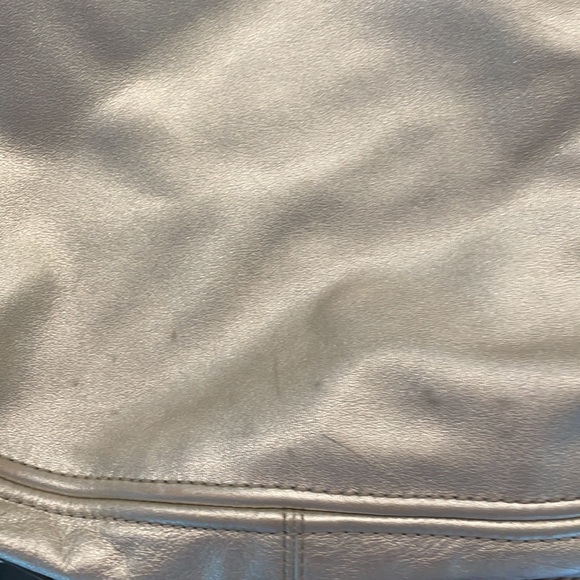 Coach purse! - Picture 4 of 5